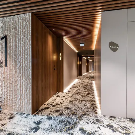 Hotel Dolinas Climbing 4*