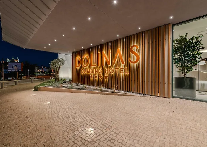 Dolinas Climbing 4*